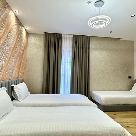 Residence Inn Hotel ティラナ エクステリア 写真
